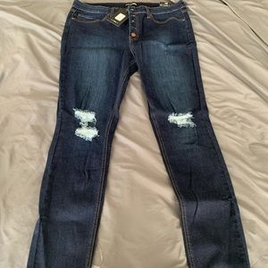 Fashion Nova Distressed jeans